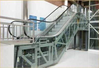 云南省電子信息高級技工學校 開啟電氣及自動化工程設計、安裝與調試的專業之旅